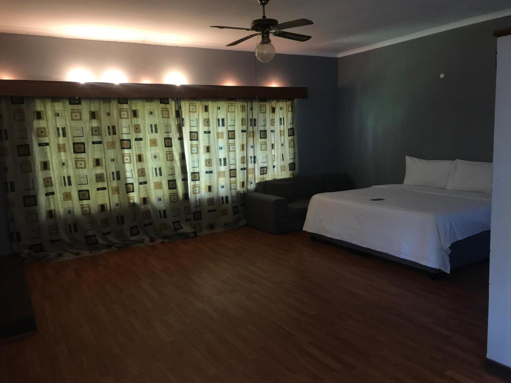 15 On Reitz Bela Bela Villa Exterior photo